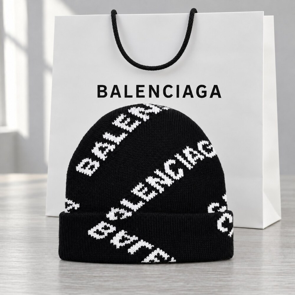 Balenciaga Black Logo Knit Beanie